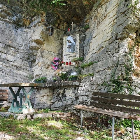  Madonna del Brandenì - © G.S. Marinelli, riproduzione vietata.