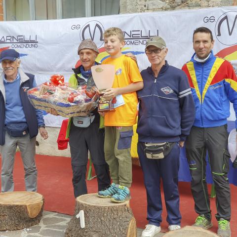  Vincono il trofeo: “Nonni e Nipoti in marcia”  edizione 2024 Nonno: Carlig Antonio  con il proprio nipote: Razio Pietro  - © G.S. Marinelli, riproduzione vietata.