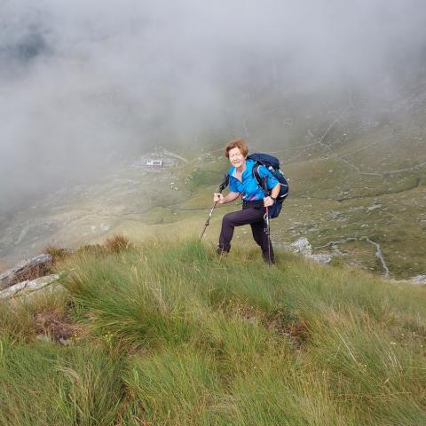 Rosanna, sullo sfondo il Rifugio Balicco  - © G.S. Marinelli, riproduzione vietata.