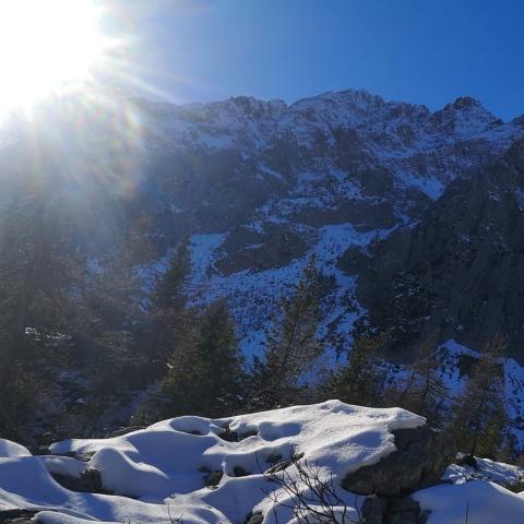 A Nord del gruppo montuoso della Concarena  - © G.S. Marinelli, riproduzione vietata.