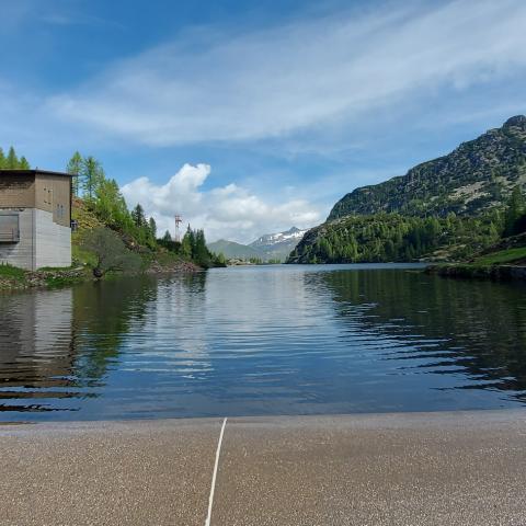 Lago Marcio dalla foce  - © G.S. Marinelli, riproduzione vietata.