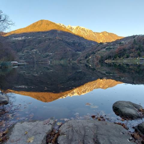 Lago Moro - si riflette il Monte Pora  - © G.S. Marinelli, riproduzione vietata.