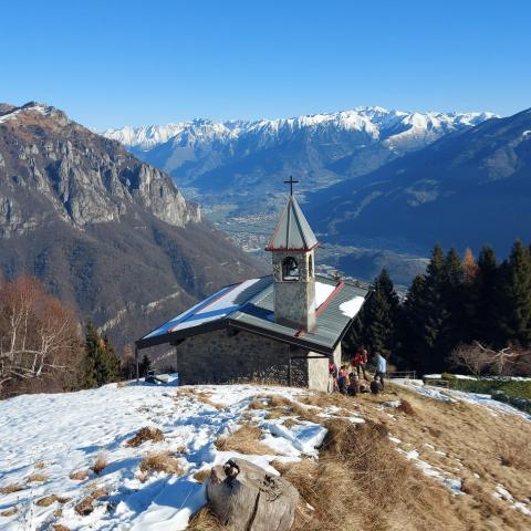 Dosso della Sessa  - © G.S. Marinelli, riproduzione vietata.