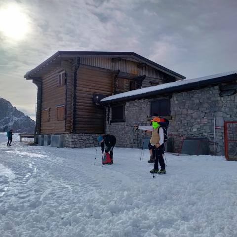 Chalet dell'Aquila  - © G.S. Marinelli, riproduzione vietata.