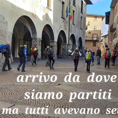 Piazza dell'orologio  - © G.S. Marinelli, riproduzione vietata.