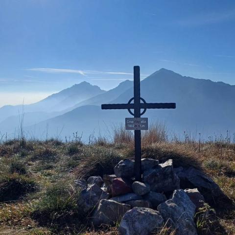 Cima d'Agrella (m 1785)  - © G.S. Marinelli, riproduzione vietata.