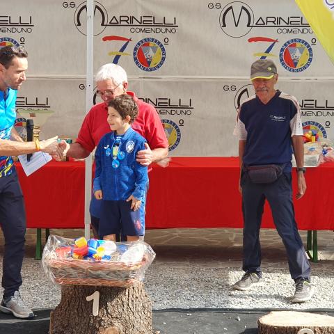  i vincitori del “Trofeo Nonni e Nipoti”:  il piccolo Mattia James ed il nonno Ennio - © G.S. Marinelli, riproduzione vietata.